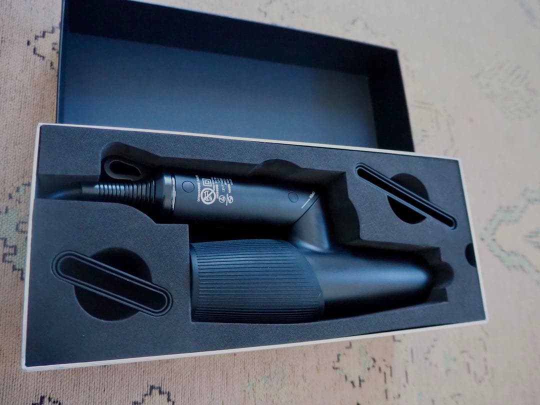 【美品】絹女 KINUJO PRO ヘアドライヤー KP101