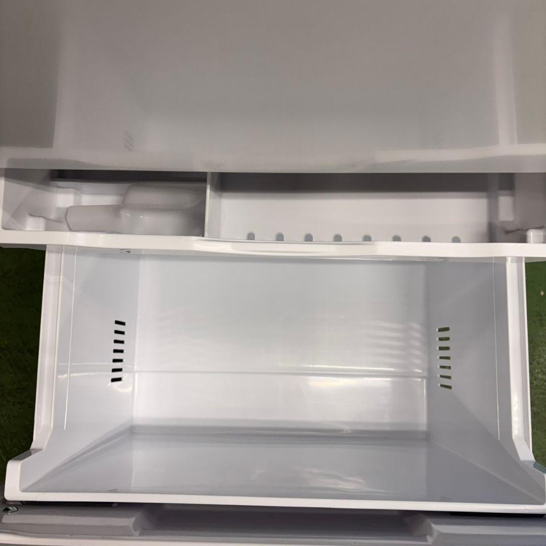 580日立　24年製　大型冷蔵庫　300L以上　自動製氷　小型　右開き　ホワイト