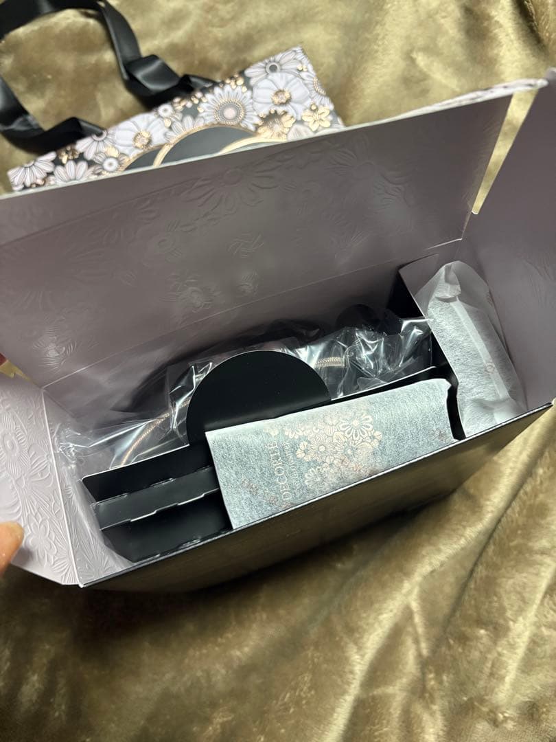 新品未開封 コスメデコルテ エターナルブルームコレクション