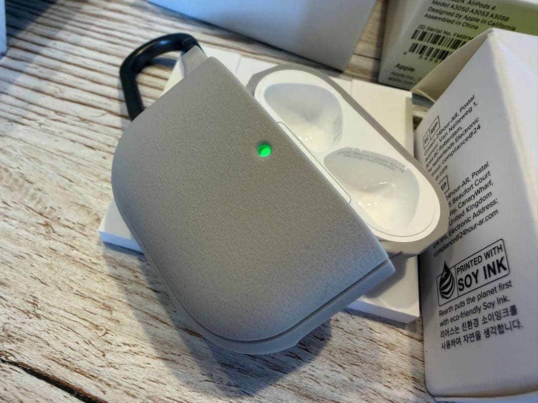 3回使用美品Apple AirPods 4ノイキャン無し