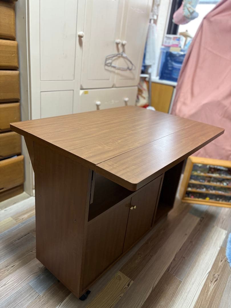 折りたたみ　カウンター　収納