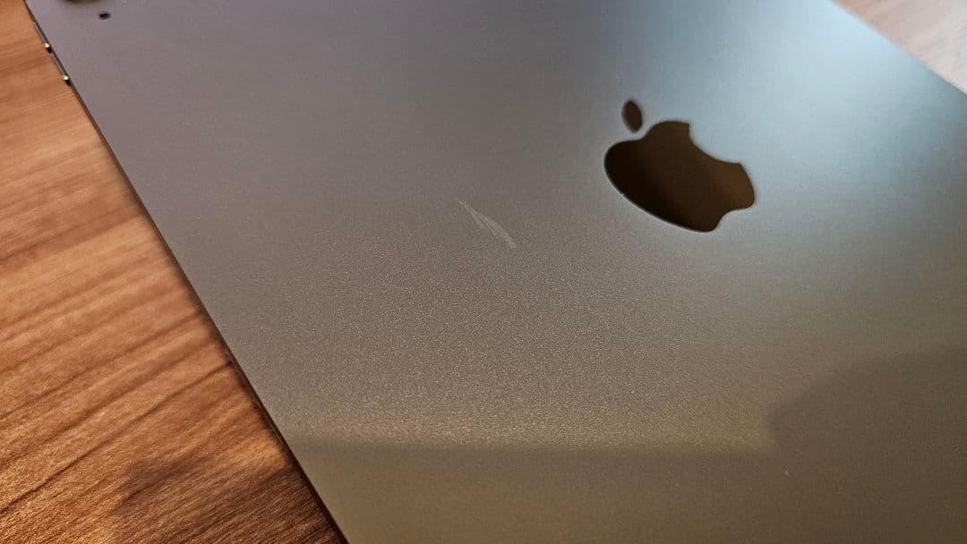 Apple iPad Air5 スペースグレー ＋スマートフォリオ(おまけ)