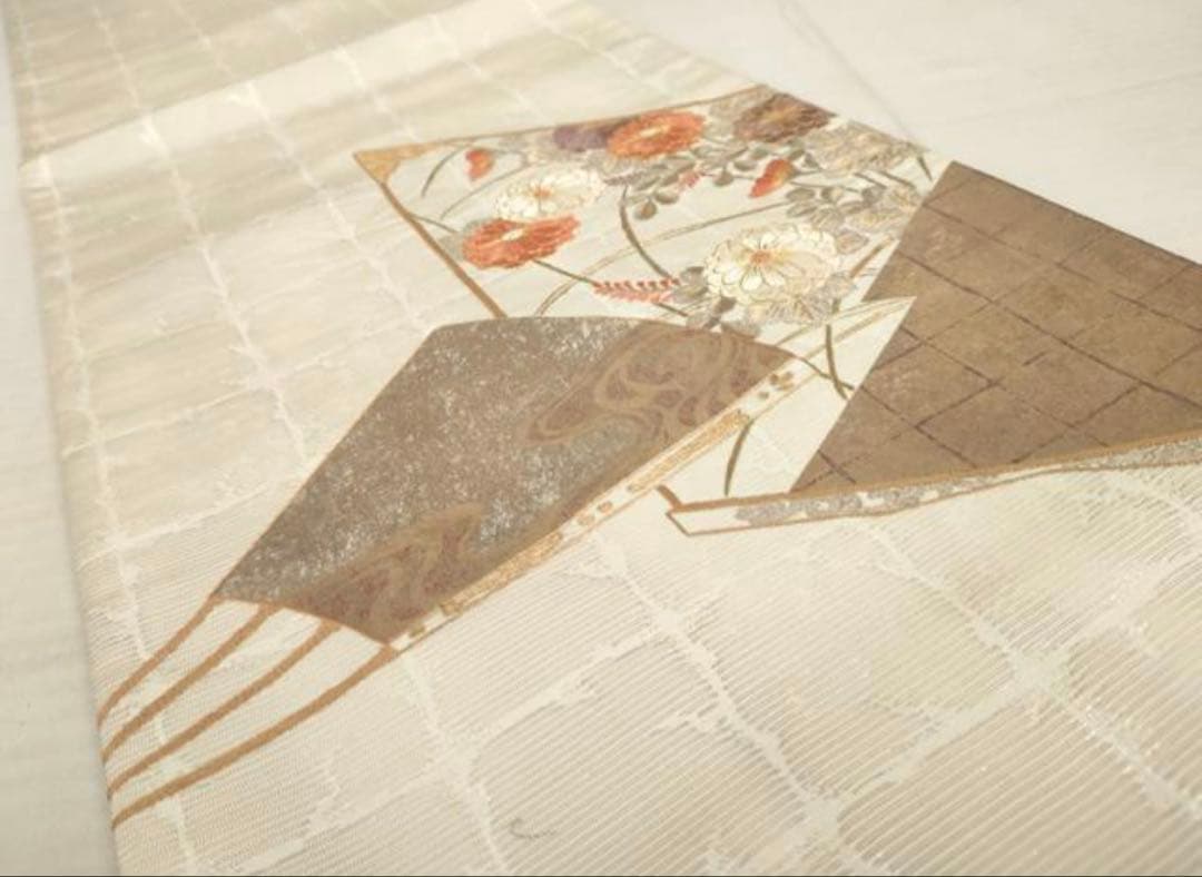 振袖 フルセット6点サイズM〜Ｌ駒刺繍　御所車文　金彩　正絹