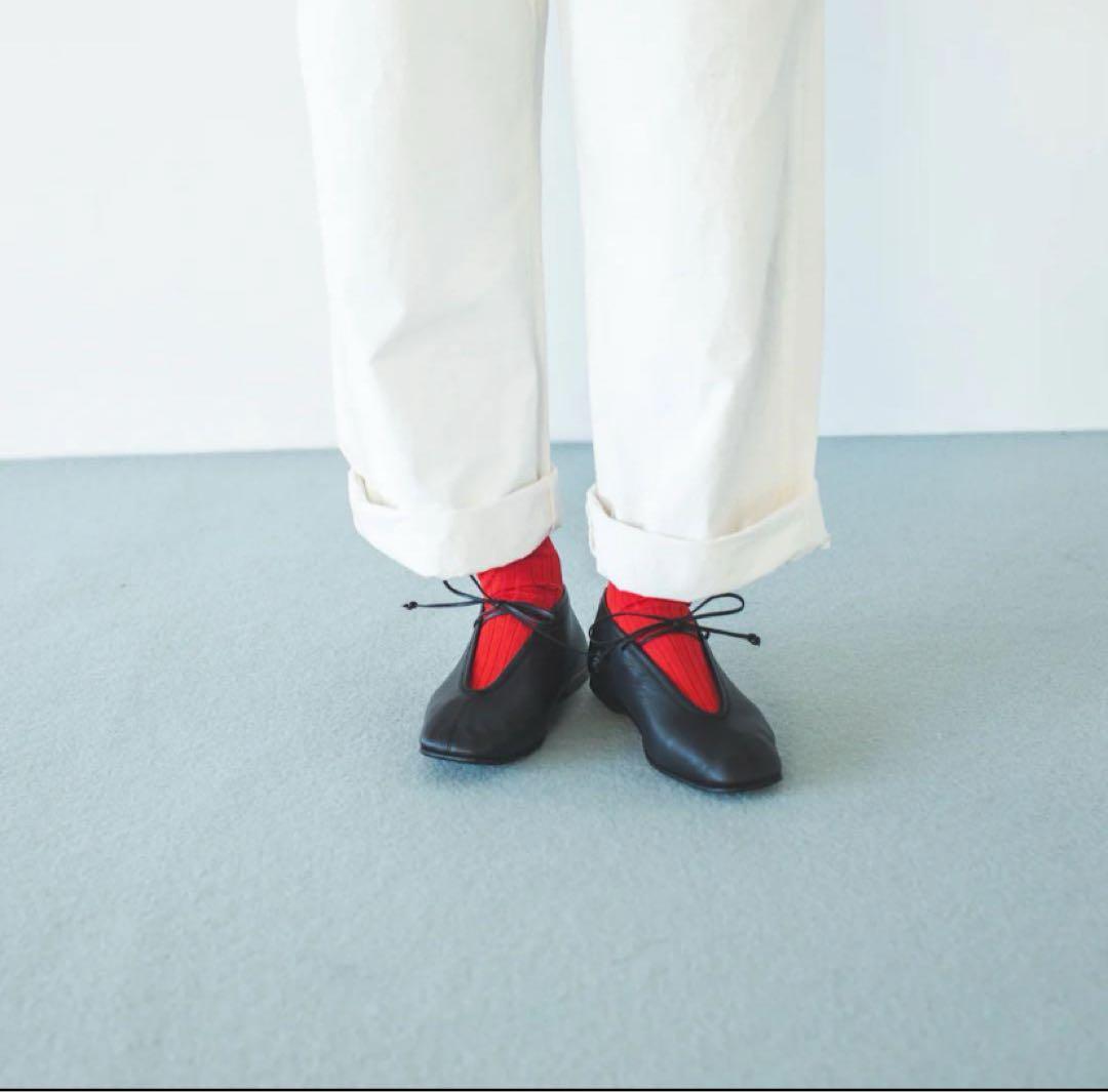 sui スイ　レースアップシューズ　24cm