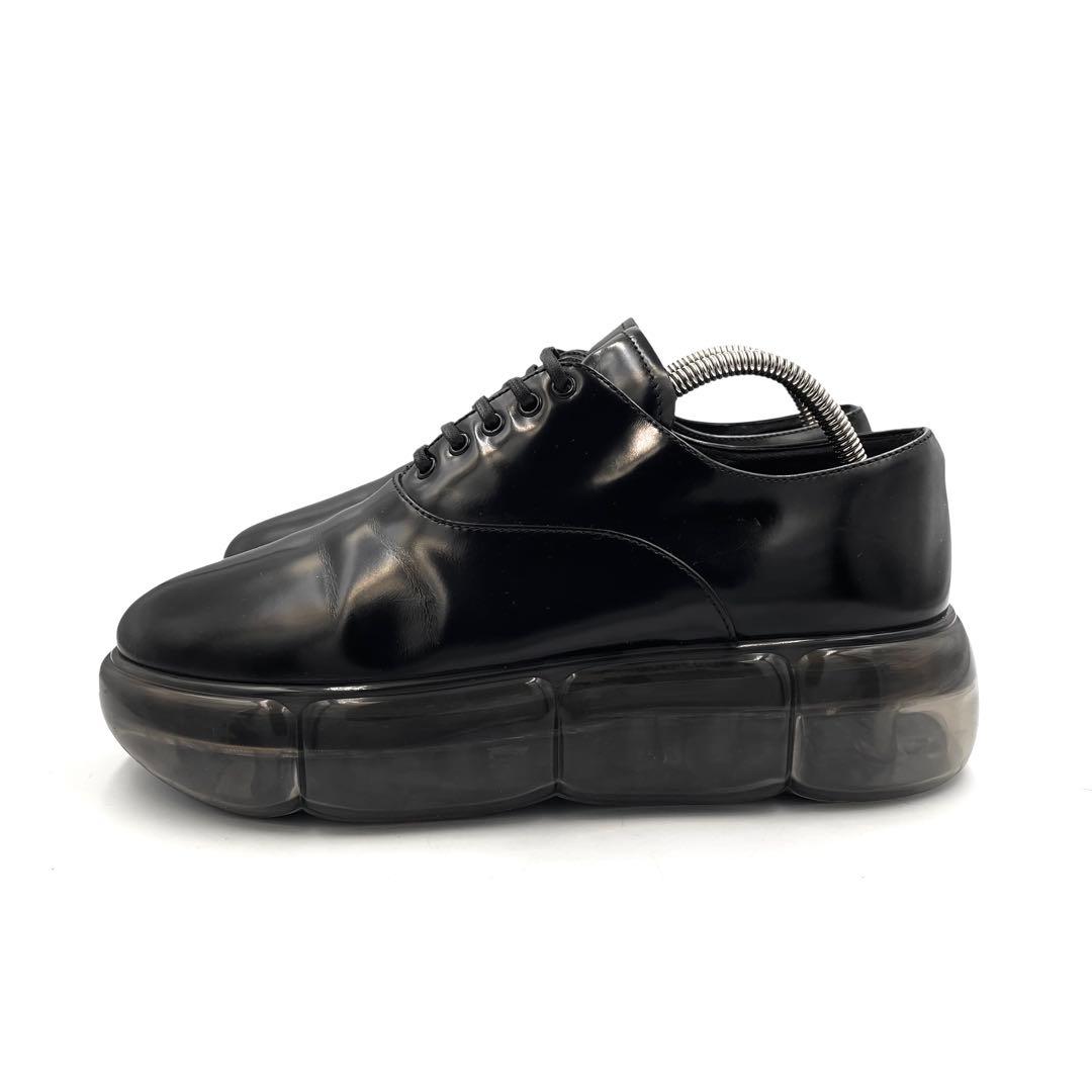 《超美品》プラダ プレーントゥ 厚底 エアーソール シューズ ブラック 黒系