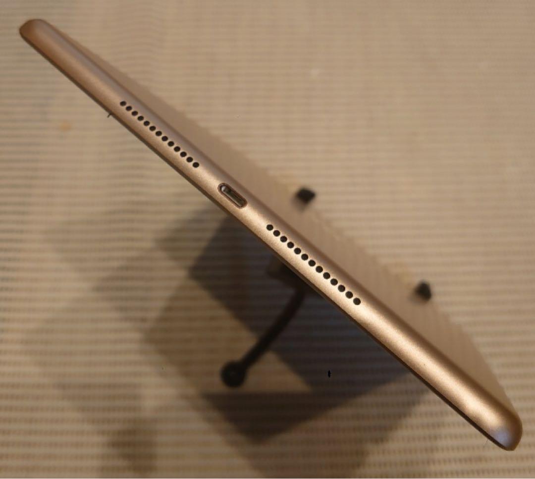 動作品iPad第7世代(A2197)本体32GB送料込ジャンク品HMF3P