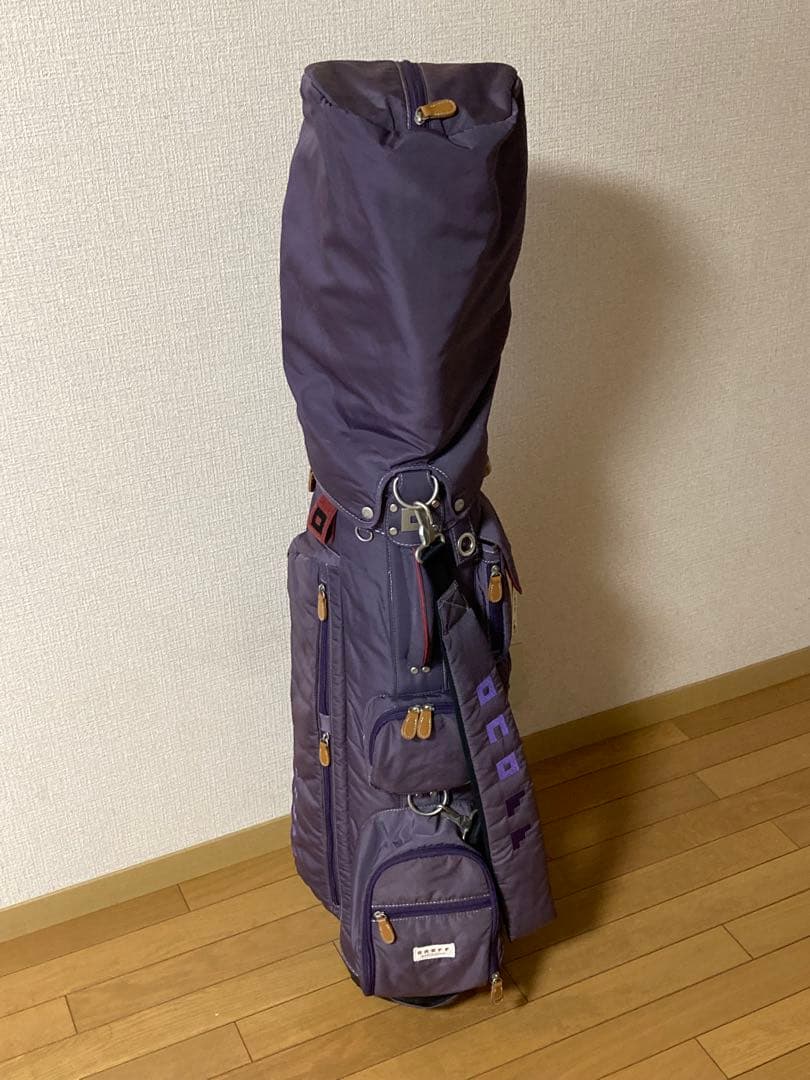 ONOFF オノフ　レディース用キャディーバッグ　パープル
