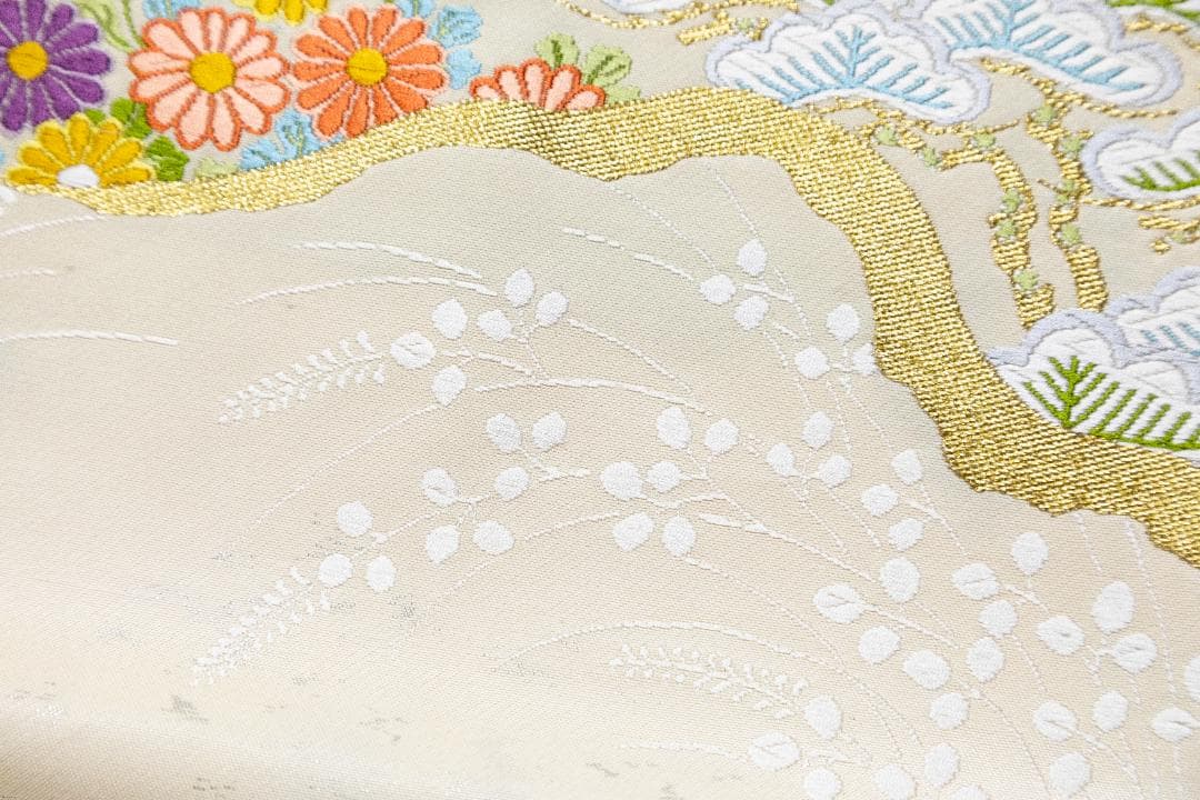 新入荷！ !新品 正絹 織九寸名古屋帯 銀アイボリー地 名古屋仕立て パーティー