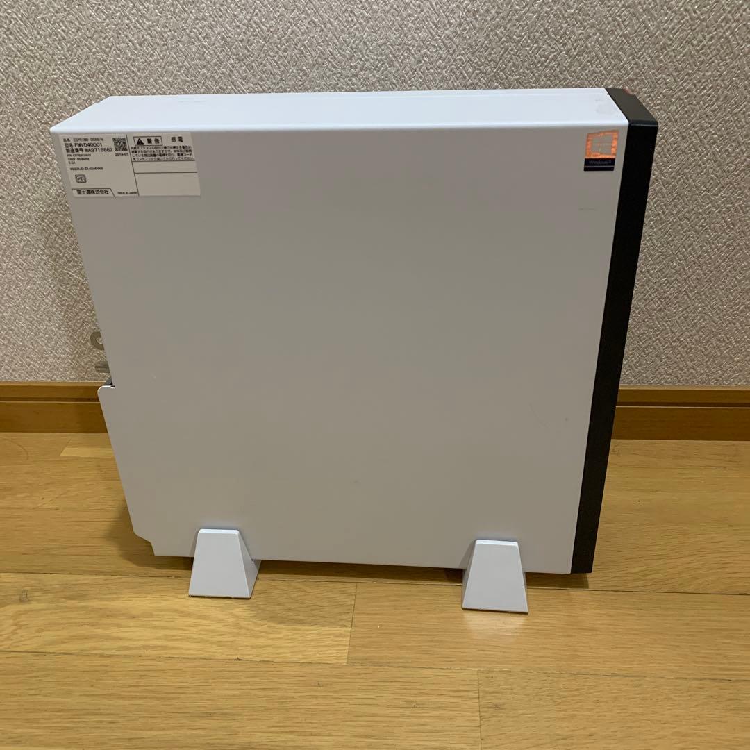 Fujitsu ESPRIMO スリム型デスクトップPC D588/V