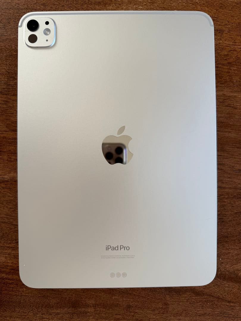 iPad Pro M4 256GB Wifiモデル（美品）