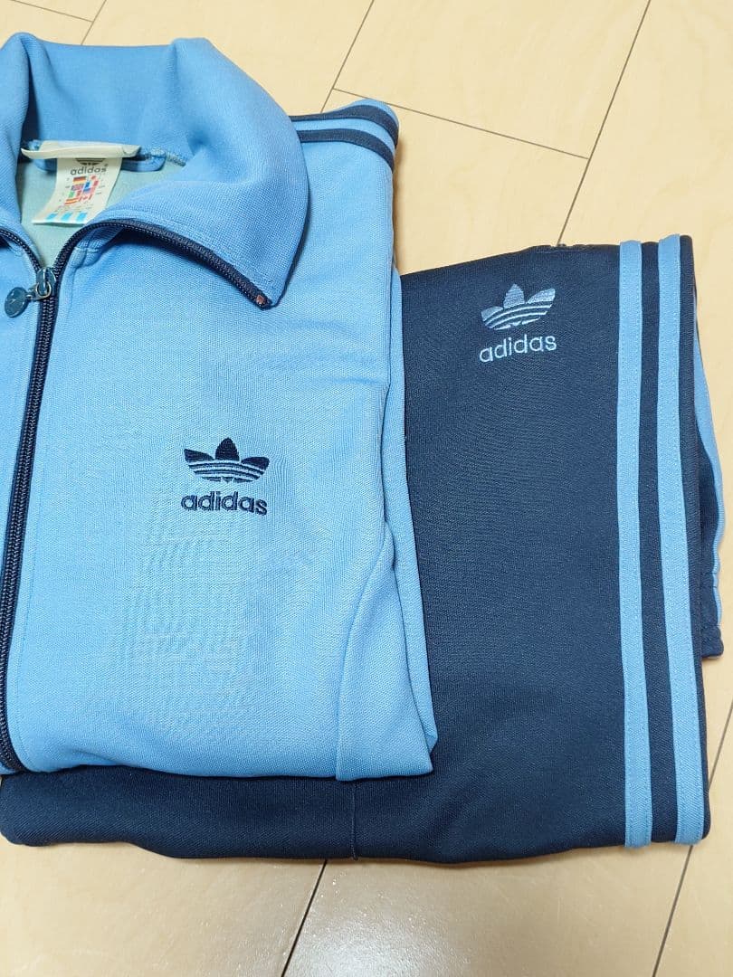 ♦大きめサイズO♦ アディダス ◆９０年代当時もののジャージ上下セット♦水色/紺