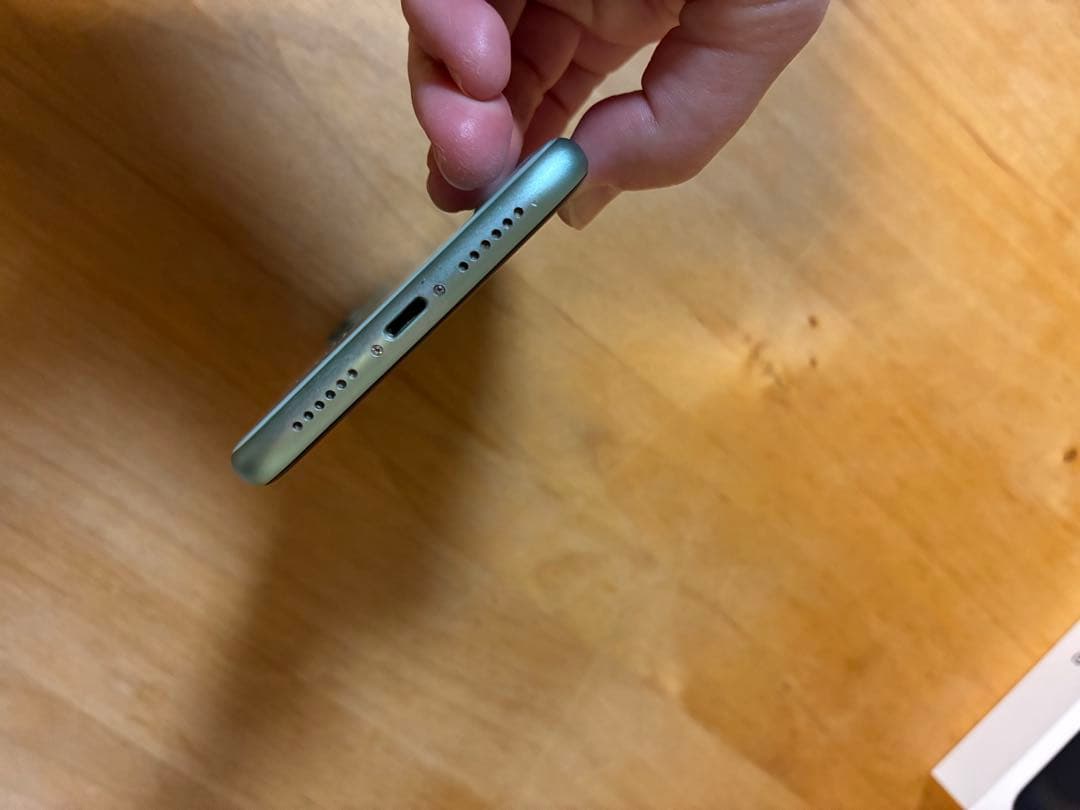 m*i様 Apple iPhone 11 ミントグリーン 本体