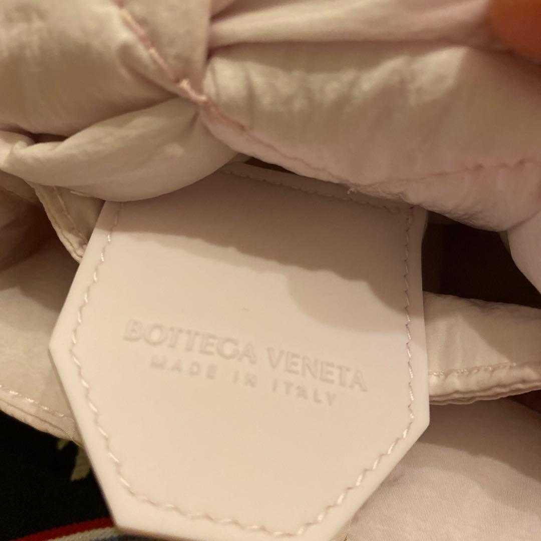 BOTTEGA VENETA ミニカセットバッグ