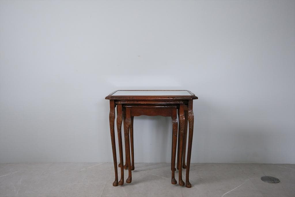 英国アンティーク猫脚ネストテーブル3台/木製机/サイドテーブル(88-11)