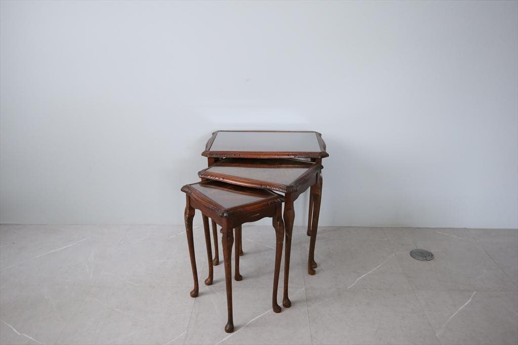 英国アンティーク猫脚ネストテーブル3台/木製机/サイドテーブル(88-11)