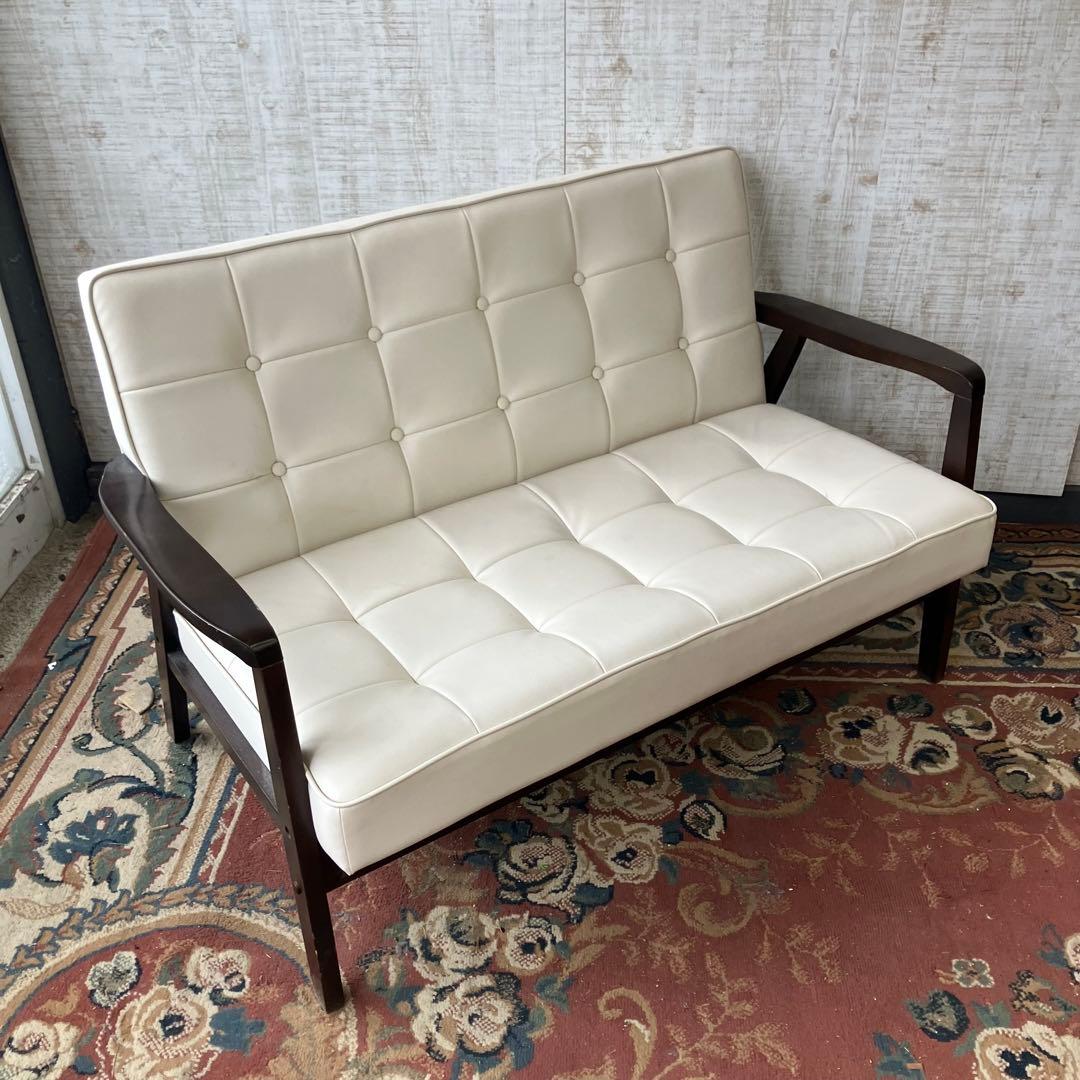 北欧レトロ 木製フレーム アームチェア 二人掛けソファー ロビーチェア ホワイト