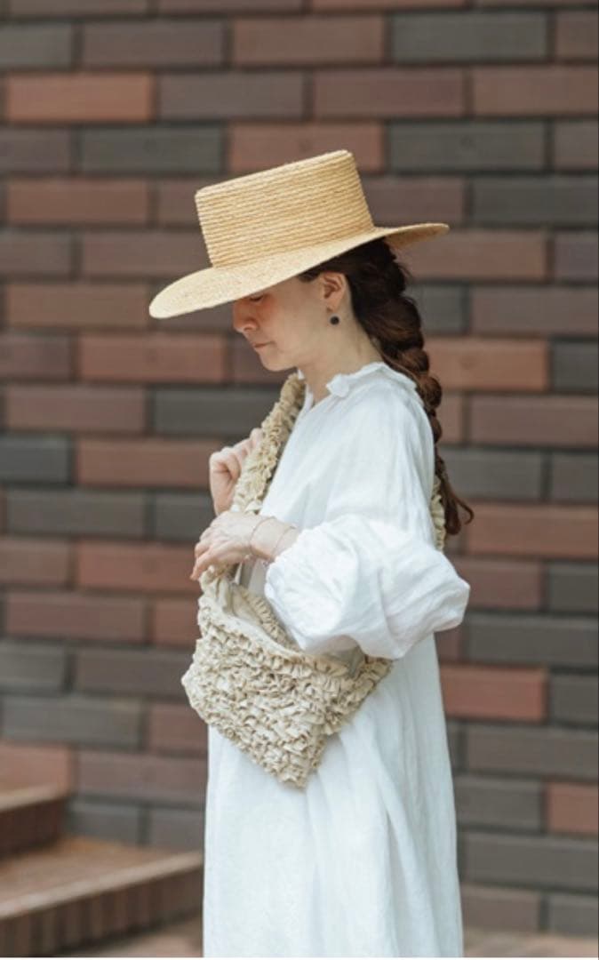 オールドマンズテイラー　フリルボディバッグ　美品