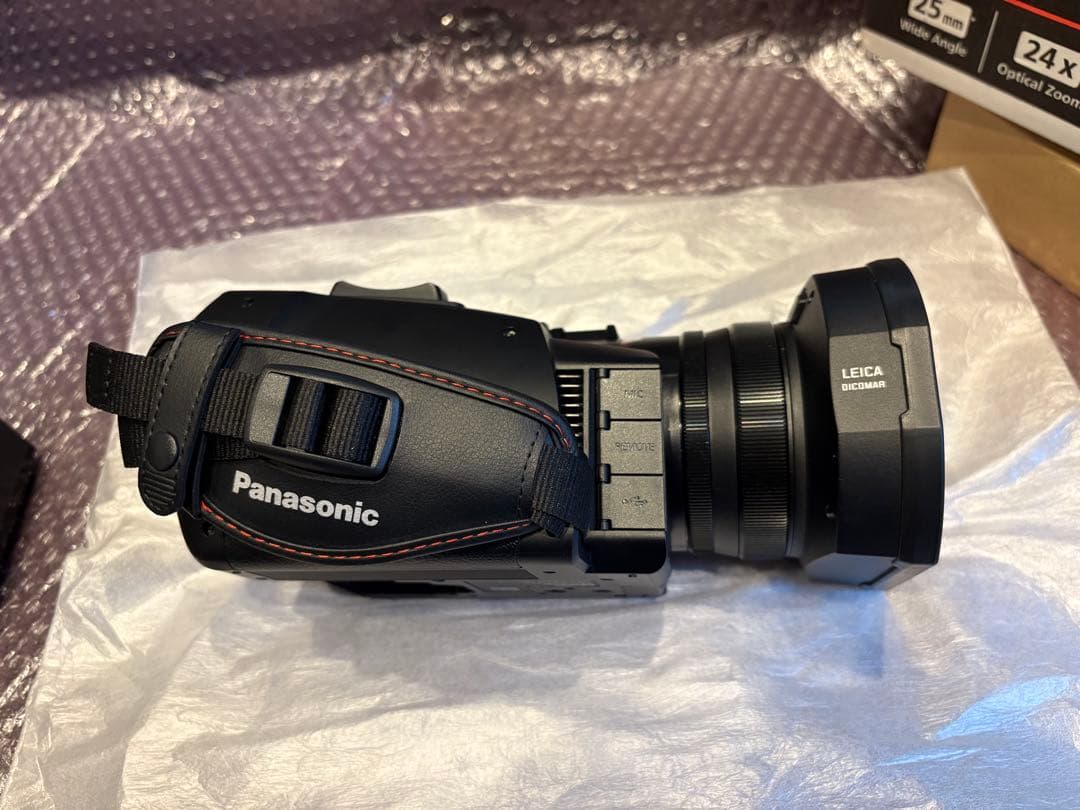 新品級★パナソニック HC-X1500 4K業務用ビデオカメラ 付属品 元箱