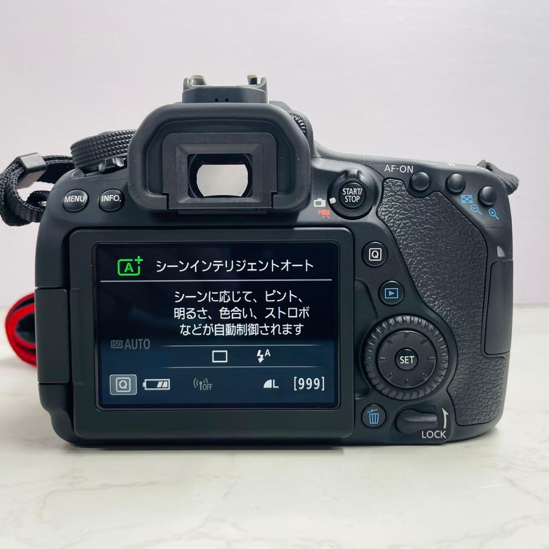 Canon EOS 80D ショット数126枚 デジタル一眼レフ WW8003