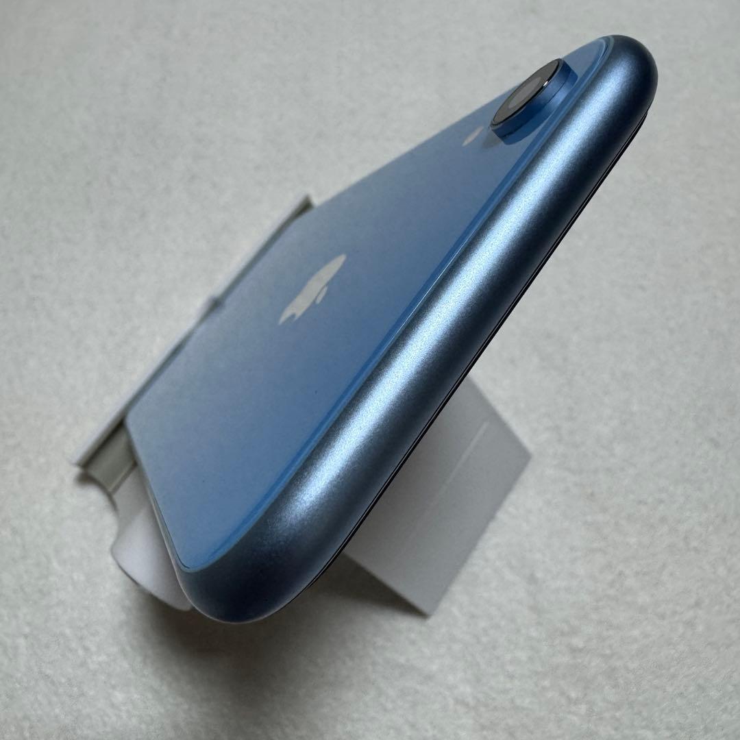 iPhone XR 64GB ブルー au