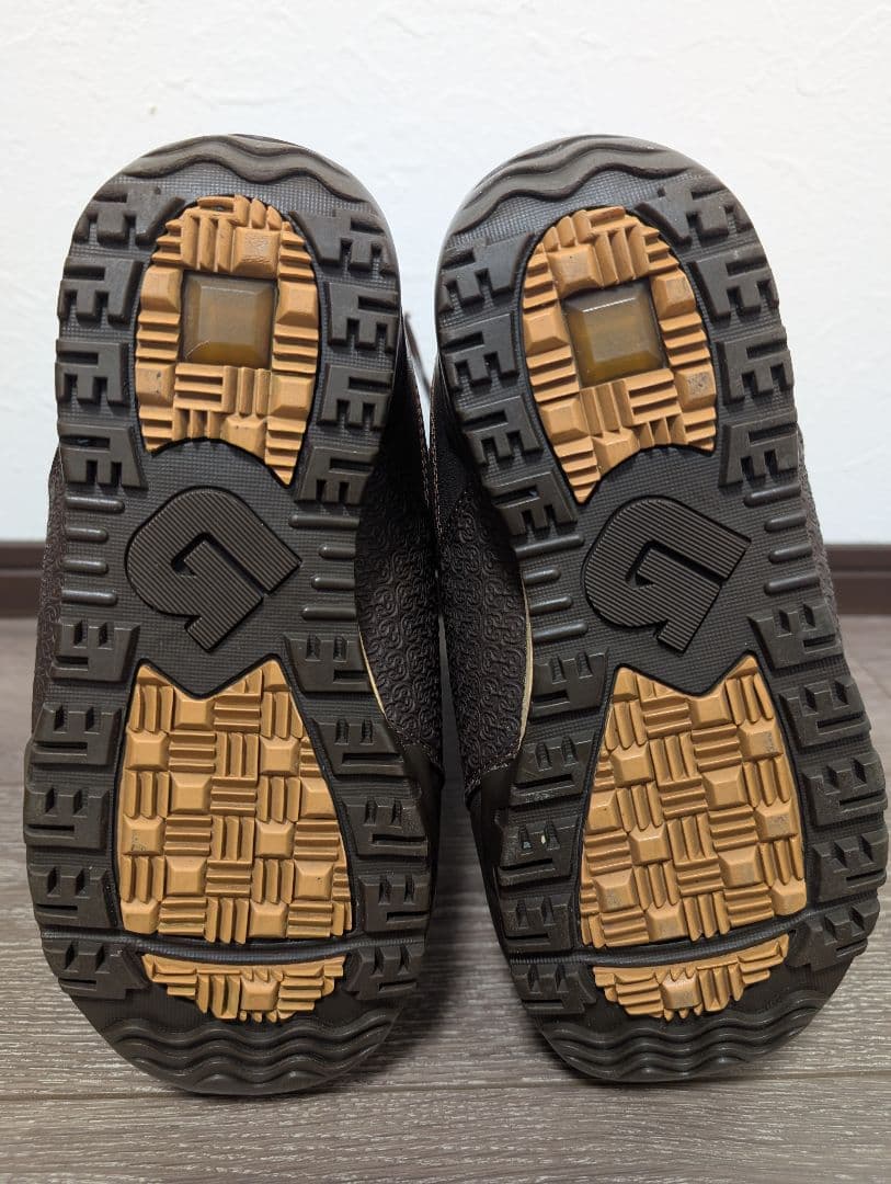 ブラウン スノーボードブーツ 女性用　バートン　エメラルド　BURTON