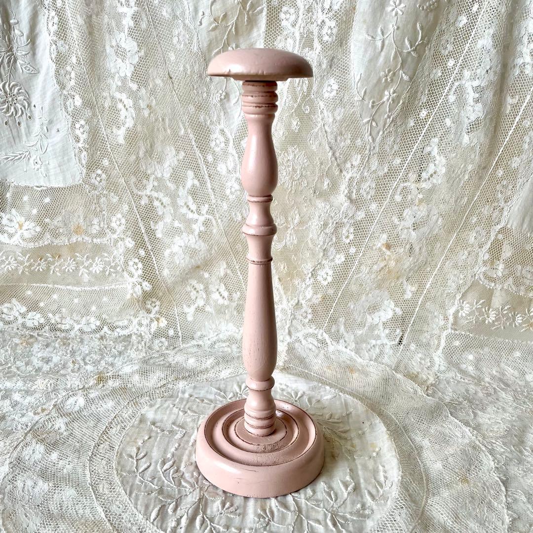 ストロベリーミルクピンクのハットスタンド　フランスアンティーク　ベビー　ドール