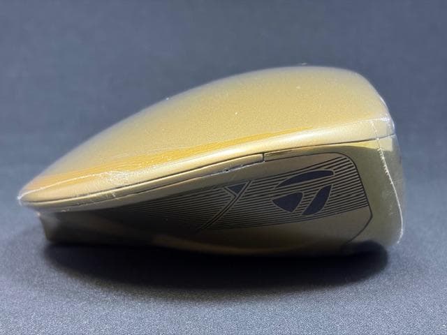 Qi35 デザイナーシリーズ ゴールド ドライバー 10.5° ヘッド 新品