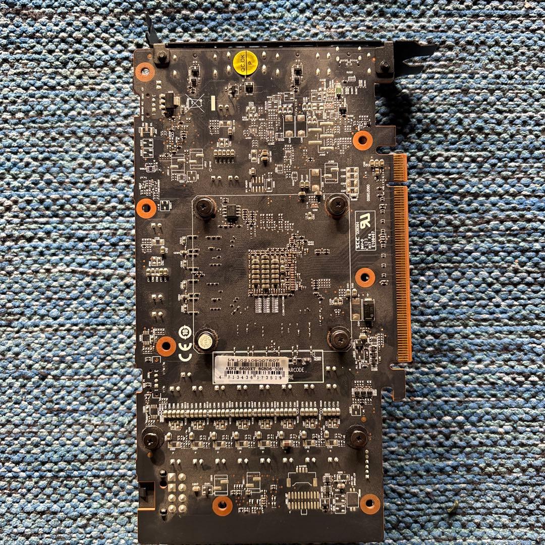 グラボAMD RADEON RX 6600XT 8GB