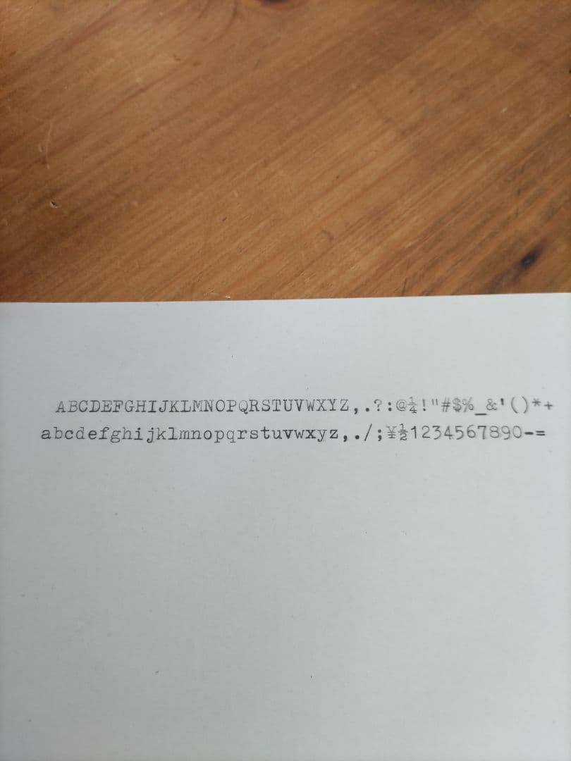 NAKURU ALPHA タイプライター　赤