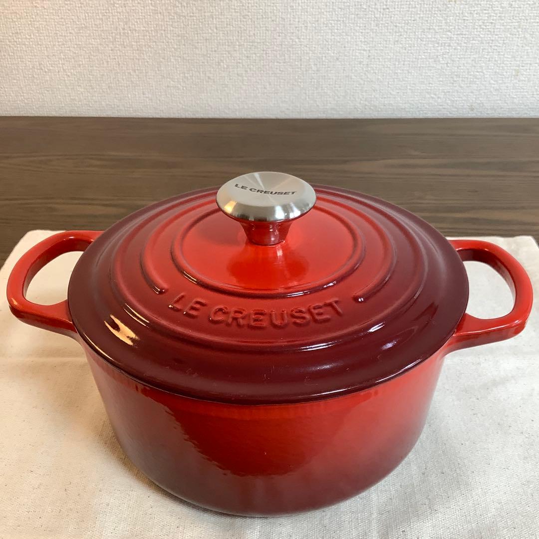 【美品】ルクルーゼ　ココットロンド　18cm