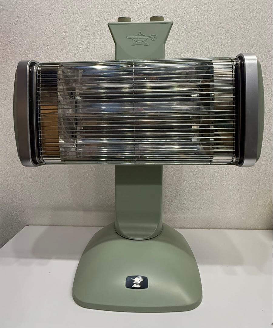 アラジン 遠赤外線グラファイトヒーター CAH-2G10A