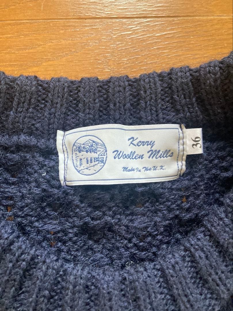 Kerry Woollen Mills ニットセーター　ネイビー