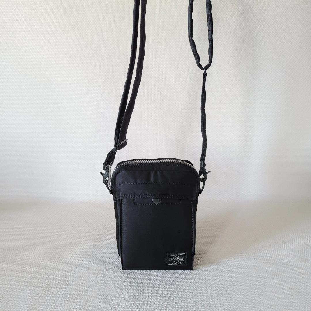 PORTER＿PX TANKER VERTICAL＿タンカーショルダーブラック