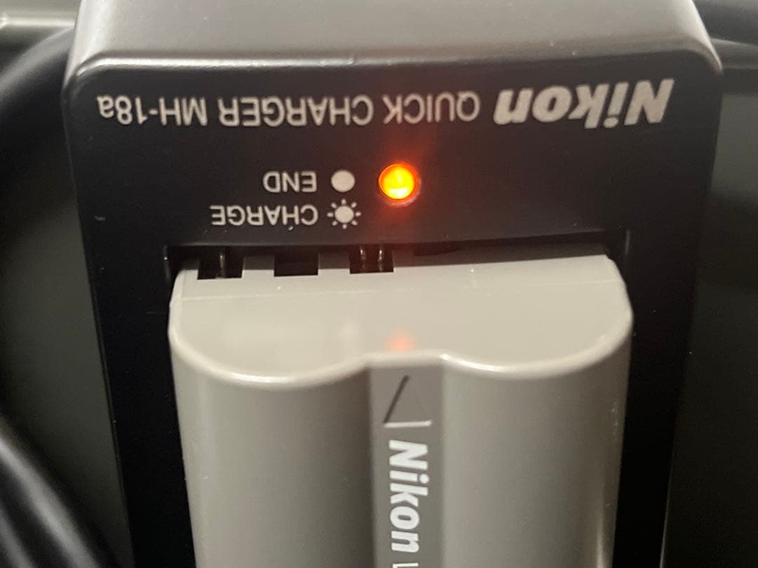 Nikon デジタル一眼レフカメラ D90 Sigma70-210レンズ付き