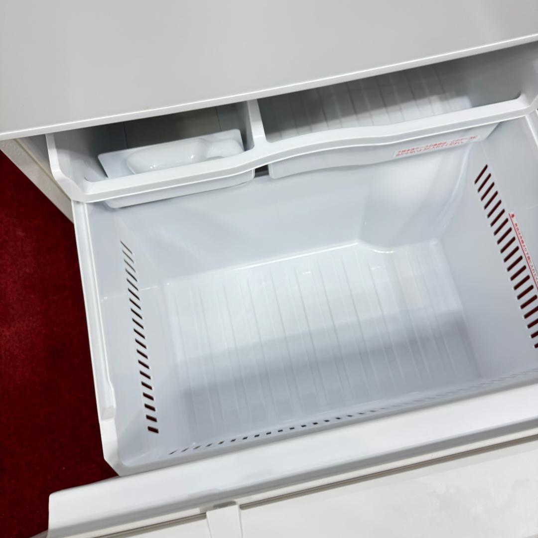 東京23区送料無料　超美品パナソニック2023年製冷蔵庫335L　洗浄/除菌済み