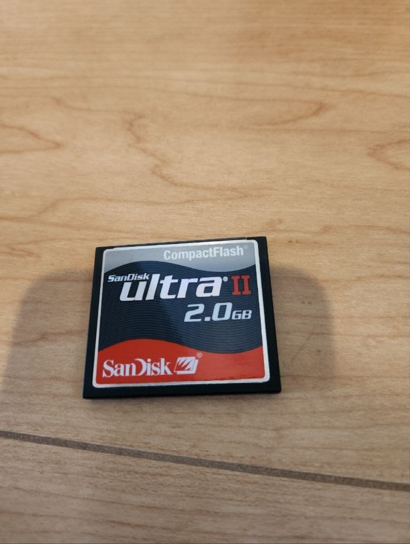 キヤノン EOS Kiss Digital X　中古　レンズ2本付き