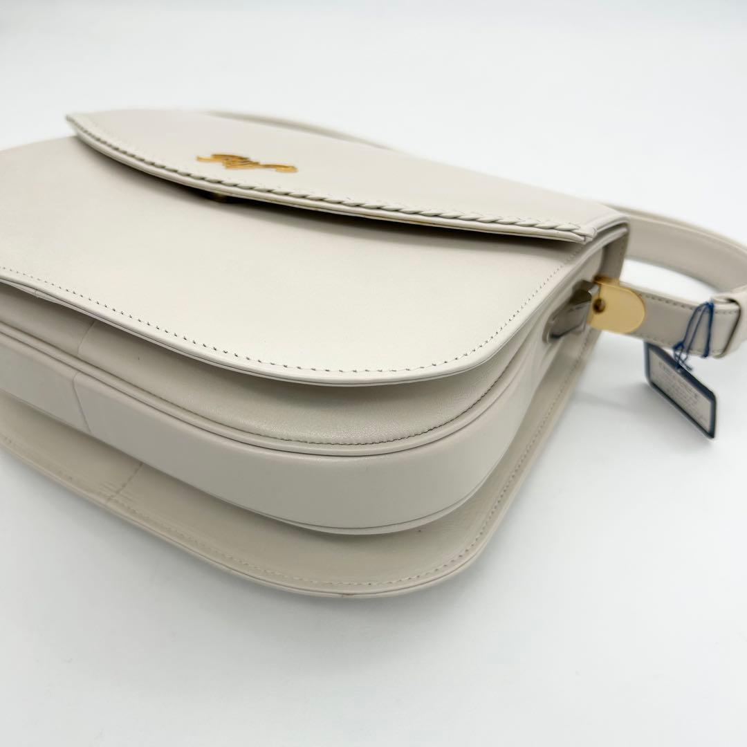 【激レア品】　ロジェヴィヴィエ　ワンショルダーバッグ　レザー　白　ロゴ　肩掛け◎