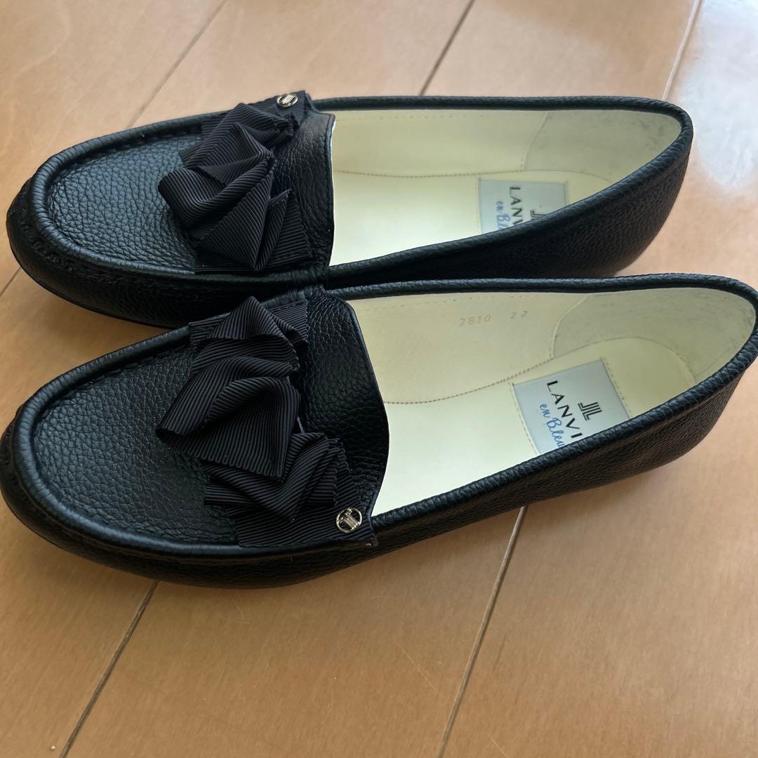 リボンモチーフドライビングシューズ 22cm