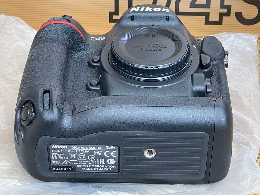 デジタルカメラ Nikon D4s