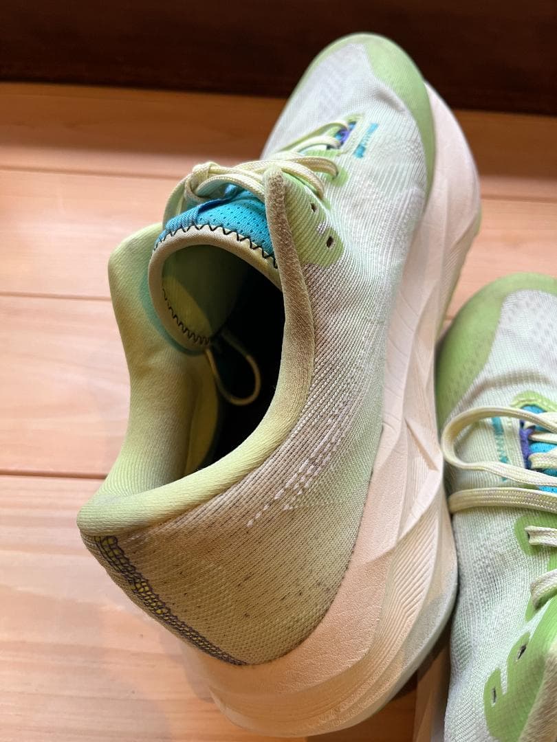 ASICS NOVABLAST 5 TR 28.0cm メンズ