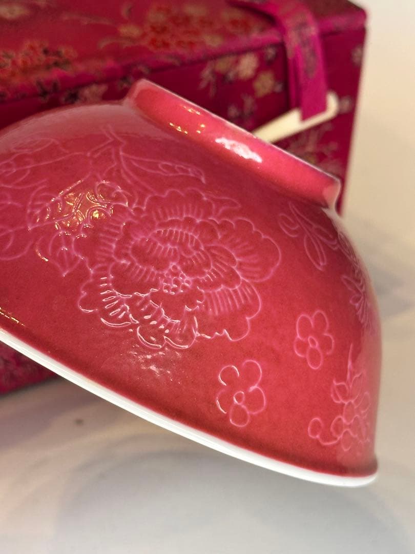 玫紅釉 粉釉 花卉文 碗　荷花・向日葵・牡丹文　中国古美術　時代物　錦箱付