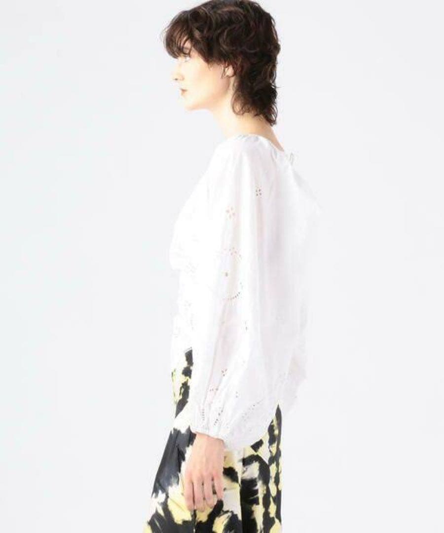 【新品タグ付き】GANNI／ガニー　イギリス刺繍ブラウス　34 白 ※送料込み