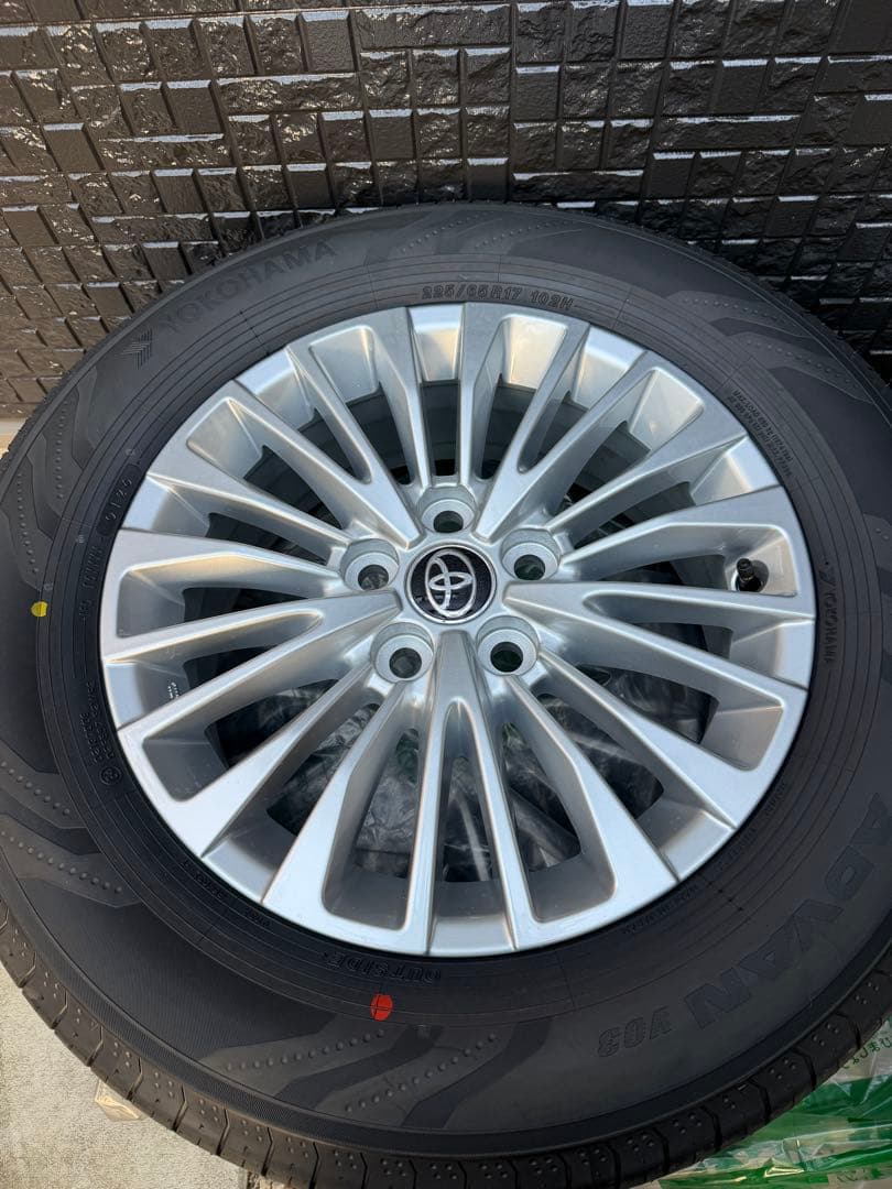 【新車外し】2026.1 40アルファード新車外し　17インチ4本セット