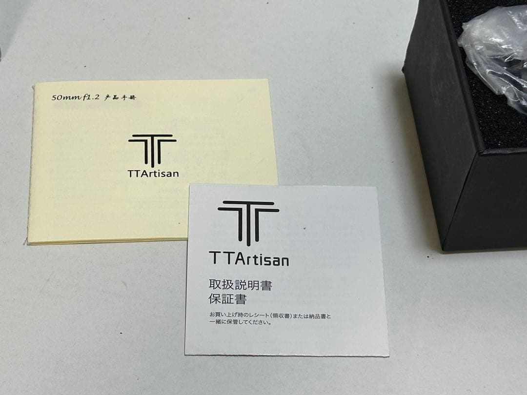 TTArtisan 50mm f/1.2 単焦点レンズ