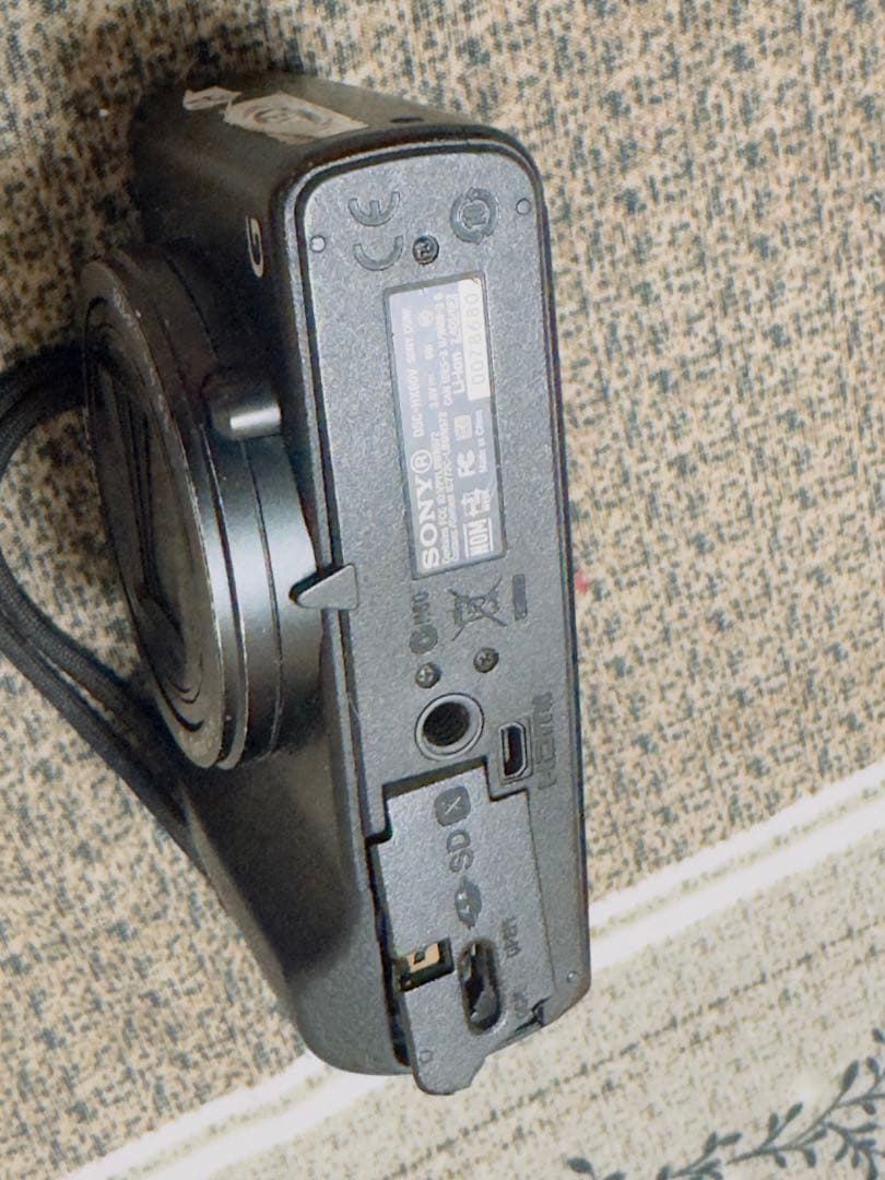 SONY コンパクトデジタルカメラ Gレンズ