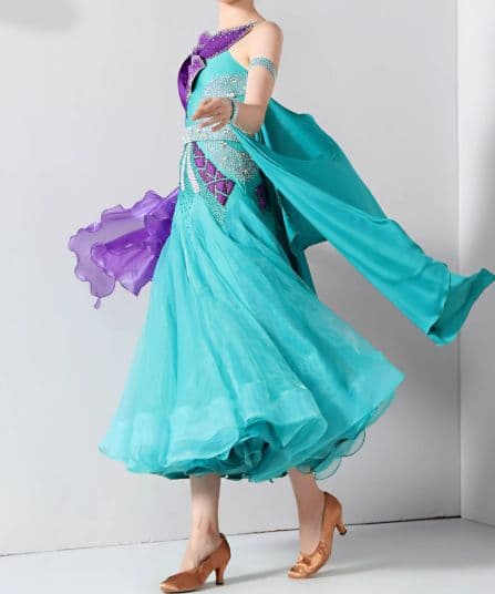 オーダーメイド　社交ダンス衣装　スタンダードドレス　パーティー ターコイズ