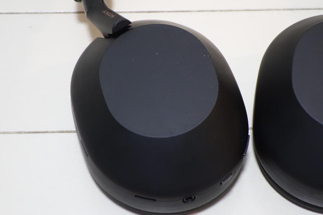 ワイヤレス ノイズキャンセリングヘッドホン WH-1000XM5 SONY