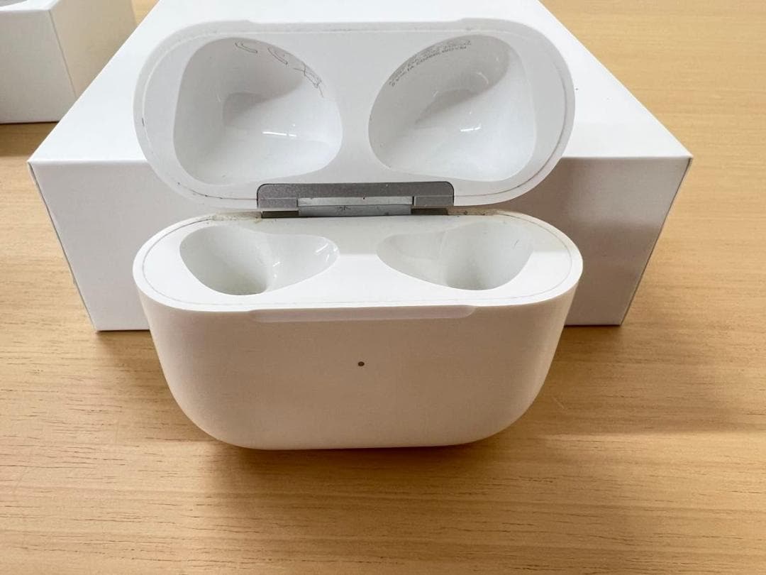 AirPods 第3世代 A2083｜右耳通電不可｜左耳・ケース