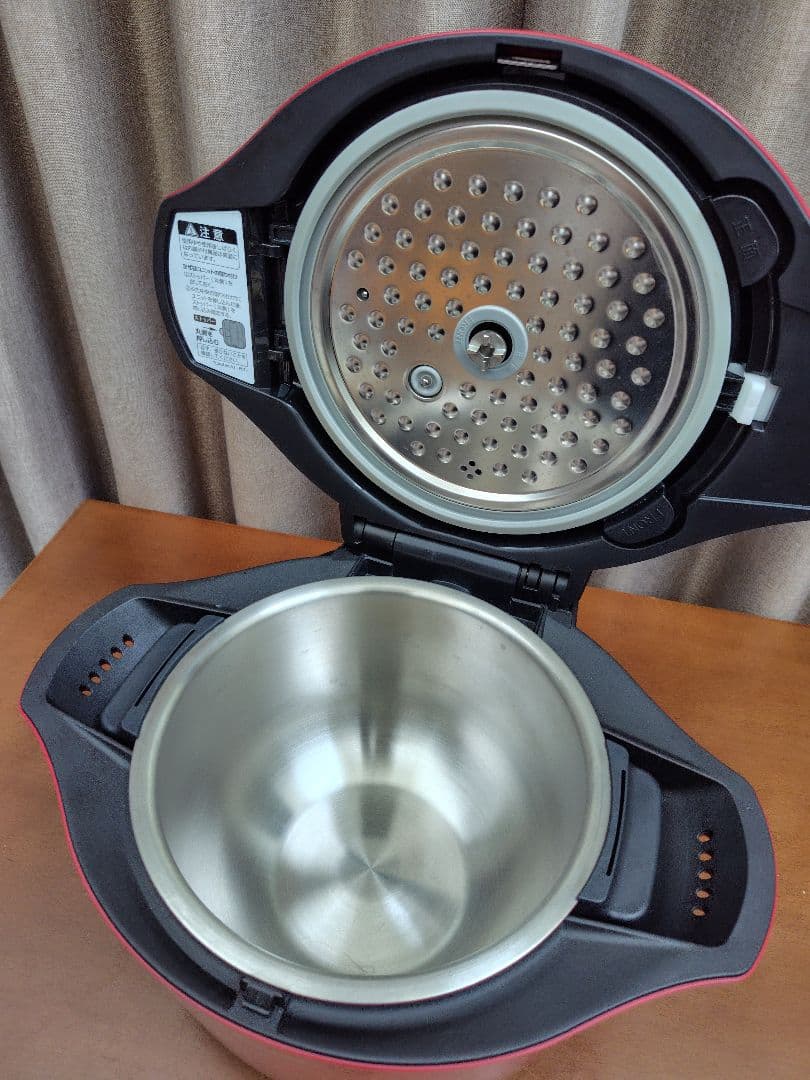 ホットクック　ヘルシオ　KN-HW24C