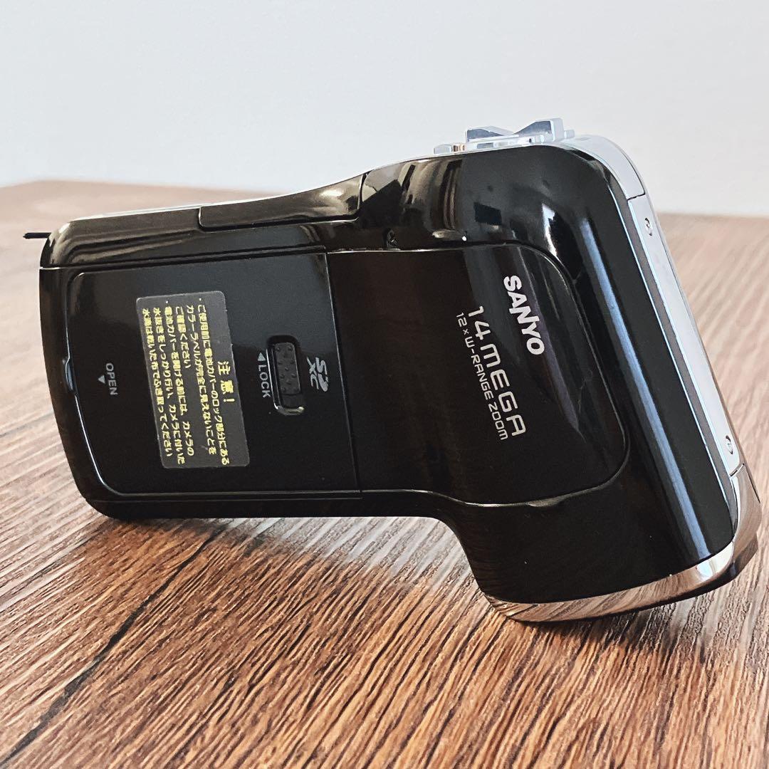 【動作品】SANYOデジタルムービーカメラXacti DMX-CA100ブラック